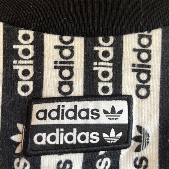 Adidas long sleeve crop top - Picture 4 of 5